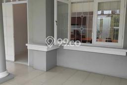 Hunian Elit LB 150m2 Siap Pakai Desain Elegan di Cikupa Citra Raya, Tangerang Hunian Elit LB 150m2 Siap Pakai Desain Elegan di Cikupa Citra Raya, Tangerang