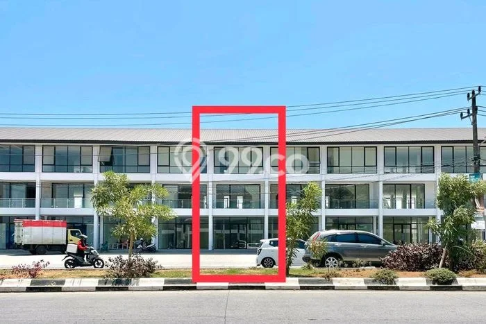 POTENSI BESAR! Ruko Kawasan Tamalate, Luas 250m², Lokasi Jalan Utama POTENSI BESAR! Ruko Kawasan Tamalate, Luas 250m², Lokasi Jalan Utama