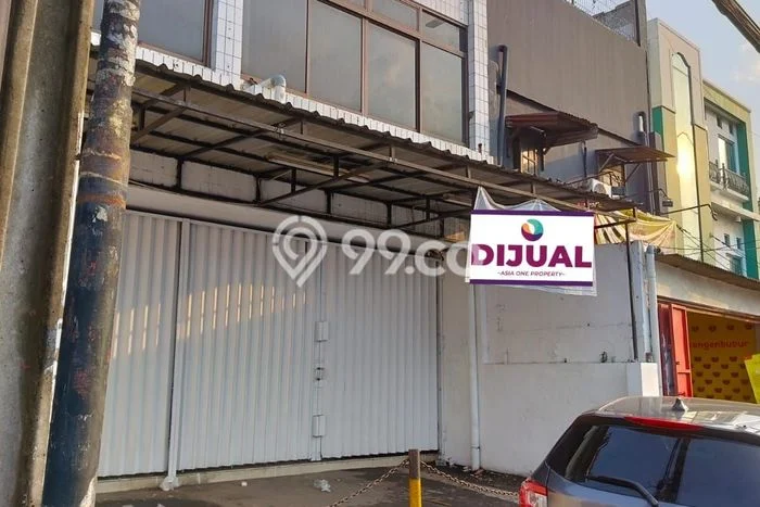 Ruko Dijual di Tebet Jakarta Selatan dengan Luas Bangunan 300m2 Ruko Dijual di Tebet Jakarta Selatan dengan Luas Bangunan 300m2