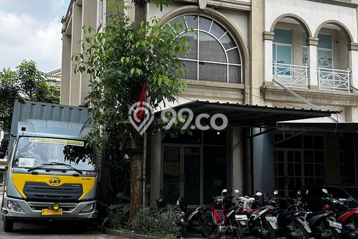 Disewakan Ruko di Kawasan Ramai Galaxy Luas 112m2 Disewakan Ruko di Kawasan Ramai Galaxy Luas 112m2