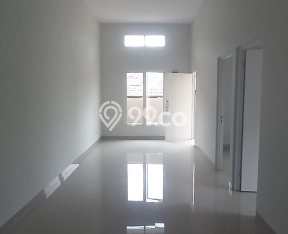 SPECIAL LISTING! Rumah area , 1 KM, Dekat Fasilitas, Luas 110m2m² LB 60m2m² SPECIAL LISTING! Rumah area , 1 KM, Dekat Fasilitas, Luas 110m2m² LB 60m2m²
