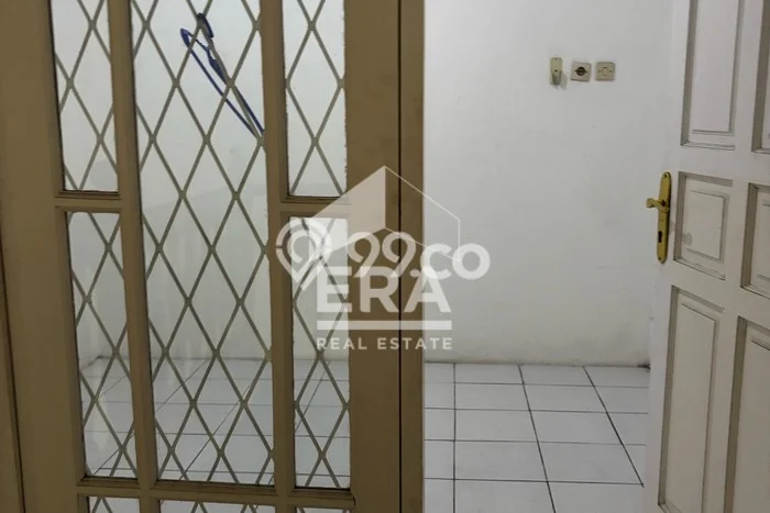 Disewakan! Rumah 2 Kamar Tidur &
2 Kamar Mandi di Sunter, Jakarta Utara Disewakan! Rumah 2 Kamar Tidur &
2 Kamar Mandi di Sunter, Jakarta Utara