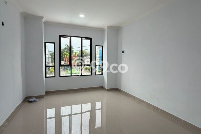 Dijual! Ruko di Poris Tangerang LT 80m2 / LB 360m2 Kawasan Bisnis Dijual! Ruko di Poris Tangerang LT 80m2 / LB 360m2 Kawasan Bisnis