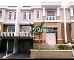 Disewakan Rumah Strategis Harga Murah di Jakarta Barat Disewakan Rumah Strategis Harga Murah di Jakarta Barat