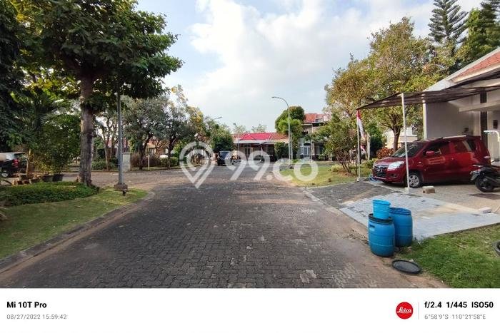 INVESTASI CERDAS! Rumah Premium Krapyak, Semarang, Luas Tanah 108m² LB 78m² INVESTASI CERDAS! Rumah Premium Krapyak, Semarang, Luas Tanah 108m² LB 78m²