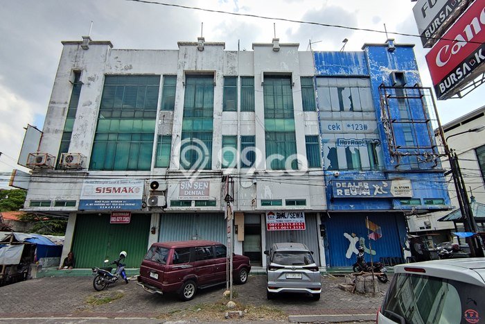 FOR RENT! Ruko di Mataram Cocok untuk Bisnis 300m2 FOR RENT! Ruko di Mataram Cocok untuk Bisnis 300m2
