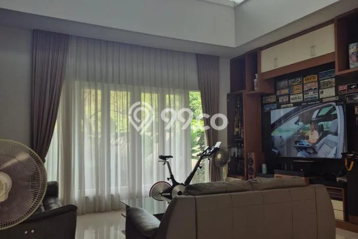 Dijual Rumah Mewah Megah Dengan View Eksklusif di papandayan, Semarang Dijual Rumah Mewah Megah Dengan View Eksklusif di papandayan, Semarang