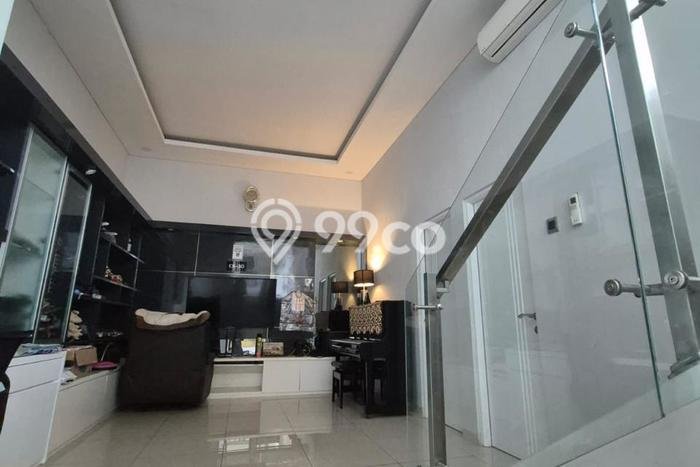 Dijual Rumah Mewah Megah Dengan View Eksklusif di papandayan, Semarang Dijual Rumah Mewah Megah Dengan View Eksklusif di papandayan, Semarang