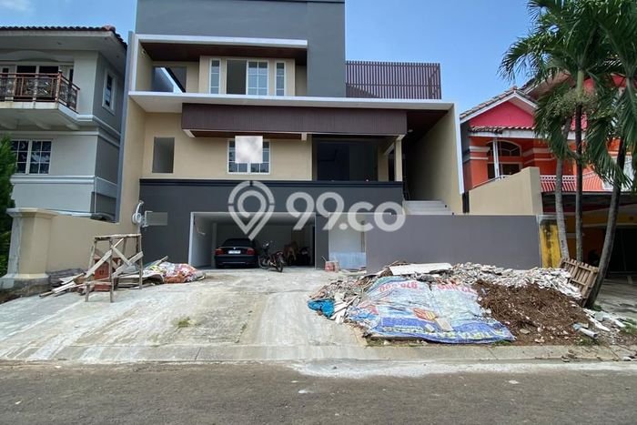 Rumah Luxury Modern Siap Huni di Sentul City Bogor Rumah Luxury Modern Siap Huni di Sentul City Bogor
