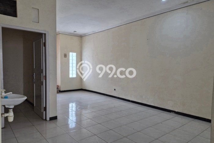 Rumah Luas Asri 3 KT Siap Huni di Plamongan Semarang Rumah Luas Asri 3 KT Siap Huni di Plamongan Semarang