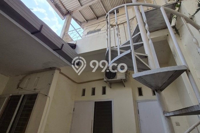 Rumah Luas Asri 3 KT Siap Huni di Plamongan Semarang Rumah Luas Asri 3 KT Siap Huni di Plamongan Semarang