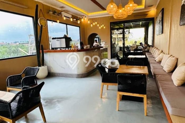 Komersial For Rent Kawasan Canggu, Luas 110m², Area Bisnis, Akses Strategis Komersial For Rent Kawasan Canggu, Luas 110m², Area Bisnis, Akses Strategis