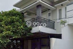 Hunian Elit LB 250m2 Siap Pakai Desain Elegan di Sektor 1 - Bintaro, Jakarta Selatan Hunian Elit LB 250m2 Siap Pakai Desain Elegan di Sektor 1 - Bintaro, Jakarta Selatan