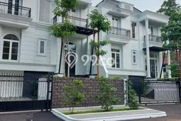 Dijual Rumah Mewah Exclusive di Kebayoran Baru, Jakarta Selatan Dijual Rumah Mewah Exclusive di Kebayoran Baru, Jakarta Selatan