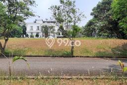 Jarang Ada! Tanah di Pamulang Punya Luas 998m2 SHM Jarang Ada! Tanah di Pamulang Punya Luas 998m2 SHM