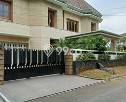 Ready to Use! Luxury House LT 625m2 Desain Modern di Pondok Indah Ready to Use! Luxury House LT 625m2 Desain Modern di Pondok Indah
