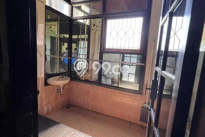 Dijual Hunian Mewah dengan Fasilitas Sekitar Komplit di Pontianak Selatan, Pontianak Dijual Hunian Mewah dengan Fasilitas Sekitar Komplit di Pontianak Selatan, Pontianak