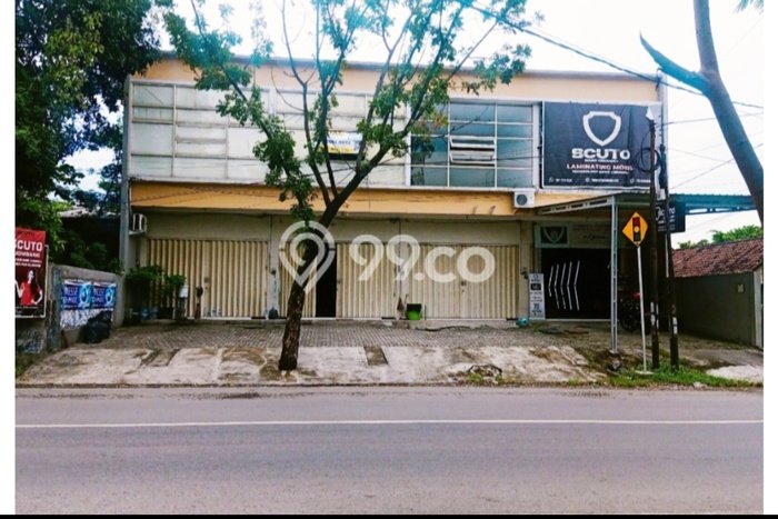 Ruko Dijual di Jombang LT 58m2 & LB 117m2 Lokasi Terbaik! Ruko Dijual di Jombang LT 58m2 & LB 117m2 Lokasi Terbaik!