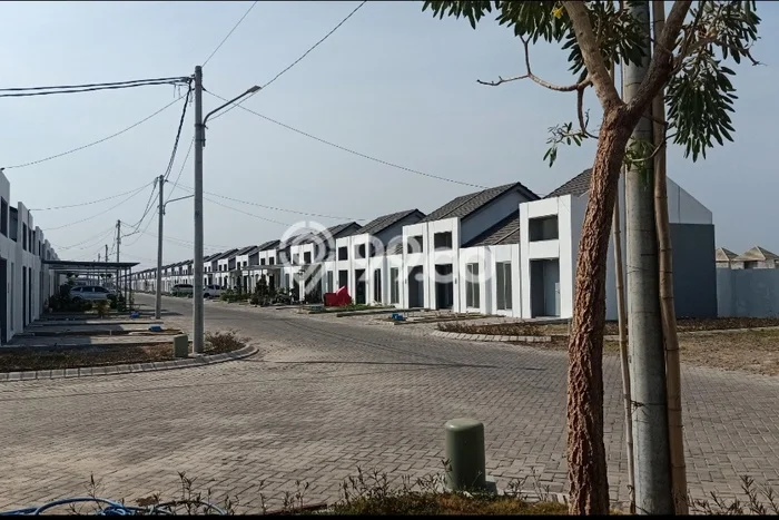 Dijual Rumah Strategis Bagus Punya 2 KT di Sedati Sidoarjo HGB Dijual Rumah Strategis Bagus Punya 2 KT di Sedati Sidoarjo HGB