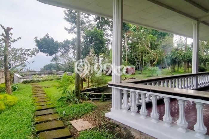 For Sale Vila Kawasan Pandaan, Ukuran 2400m2m², Area Nyaman For Sale Vila Kawasan Pandaan, Ukuran 2400m2m², Area Nyaman