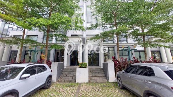 Ruko Dijual di Batam LT 80m2 & LB 240m2 Lokasi Terbaik! Ruko Dijual di Batam LT 80m2 & LB 240m2 Lokasi Terbaik!