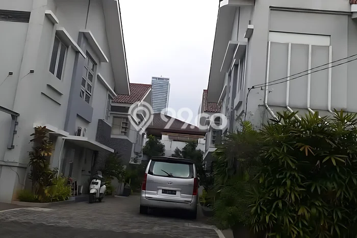 For Sale Rumah Elit Exclusive di Menteng, Jakarta Pusat For Sale Rumah Elit Exclusive di Menteng, Jakarta Pusat