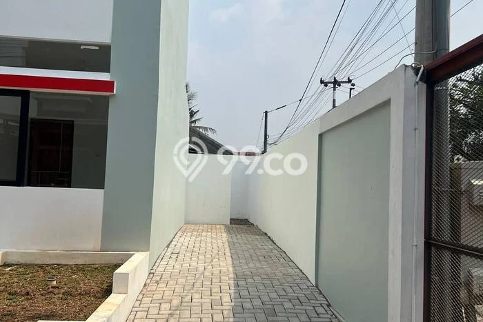 Rumah Luas Asri 3 KT Siap Huni di Mustikasari Bekasi Rumah Luas Asri 3 KT Siap Huni di Mustikasari Bekasi