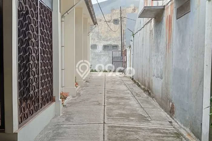 Dijual Hunian Mewah dengan Fasilitas Sekitar Lengkap di Cimahi Selatan, Cimahi Dijual Hunian Mewah dengan Fasilitas Sekitar Lengkap di Cimahi Selatan, Cimahi