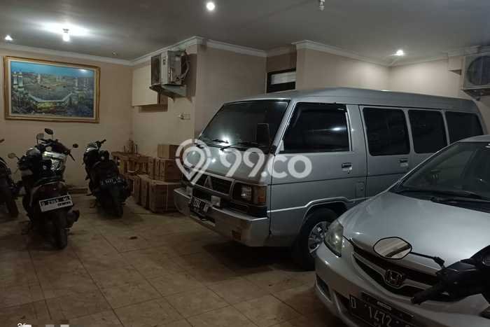 Ruko Bagus Dijual LB 650m2 Lokasi Strategis Bandung Area Cocok untuk Bisnis Ruko Bagus Dijual LB 650m2 Lokasi Strategis Bandung Area Cocok untuk Bisnis