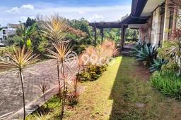 Rumah Elit Modern Siap Huni di Setiabudi Bandung Rumah Elit Modern Siap Huni di Setiabudi Bandung