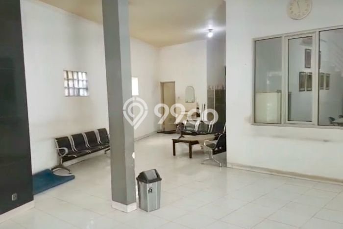 Kantor Kawasan Regol, Luas 600m², Area Komersial, Posisi Strategis Kantor Kawasan Regol, Luas 600m², Area Komersial, Posisi Strategis
