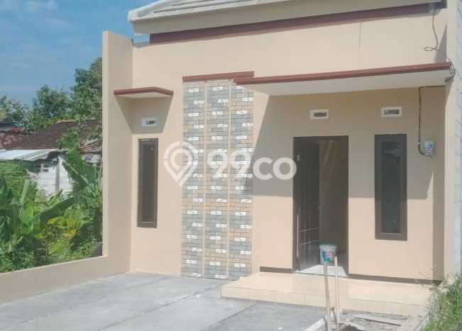 Rumah LT 70m2m² / LB 40m2m² Fasilitas Kolam Renang di , Semarang Rumah LT 70m2m² / LB 40m2m² Fasilitas Kolam Renang di , Semarang