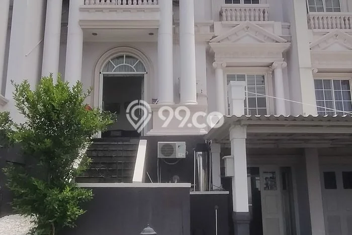 Siap Huni Hunian Elit 5 Kamar di Kelapa Gading Dekat ke Mana Pun Siap Huni Hunian Elit 5 Kamar di Kelapa Gading Dekat ke Mana Pun