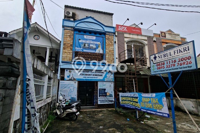 Ruko Dijual di Bogor LT 94m2 & LB 150m2 Lokasi Terbaik! Ruko Dijual di Bogor LT 94m2 & LB 150m2 Lokasi Terbaik!