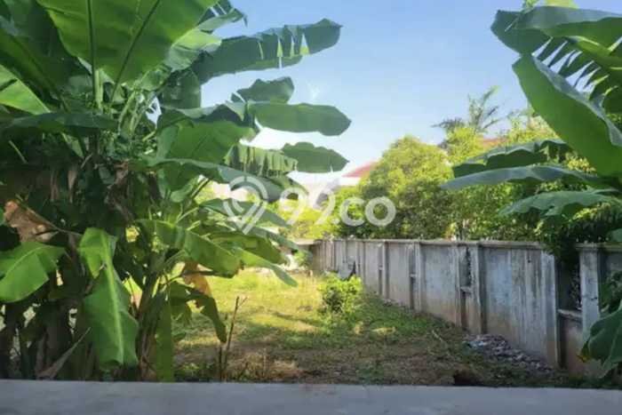 Untuk Dijual Tanah di Jakarta Barat, Luas 997m2 - Untuk Dijual Tanah di Jakarta Barat, Luas 997m2 -