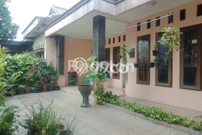 Rumah Modern Cantik 4 KT Bisa Langsung Pindah di Kelapa Dua Rumah Modern Cantik 4 KT Bisa Langsung Pindah di Kelapa Dua