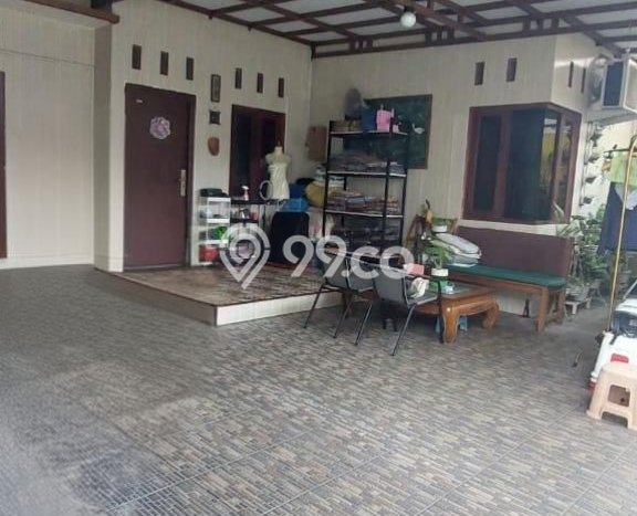 Rumah Lokasi Strategis di Colomadu, Karanganyar, LT 128m2m² Bangunan 128m2m² Rumah Lokasi Strategis di Colomadu, Karanganyar, LT 128m2m² Bangunan 128m2m²