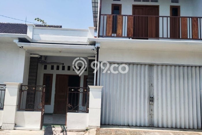 For Sale Rumah 4 Kamar Lokasi Ideal Bagus dan Strategis di Colomadu For Sale Rumah 4 Kamar Lokasi Ideal Bagus dan Strategis di Colomadu