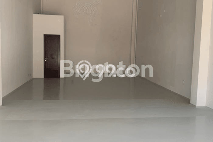 LOKASI BISNIS! Gudang Disewakan di Teluk Naga, Luas 102m², Area Strategis, Siap Usaha LOKASI BISNIS! Gudang Disewakan di Teluk Naga, Luas 102m², Area Strategis, Siap Usaha