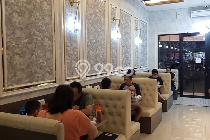 FOR RENT! Ruko di Gading Serpong Cocok untuk Bisnis 90m2 FOR RENT! Ruko di Gading Serpong Cocok untuk Bisnis 90m2