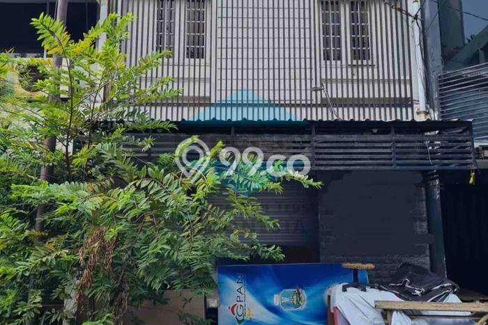 Jual Ruko Kawasan Mayjen Sungkono, Luas 180m2m², Kawasan Potensial, Jalan Utama Jual Ruko Kawasan Mayjen Sungkono, Luas 180m2m², Kawasan Potensial, Jalan Utama
