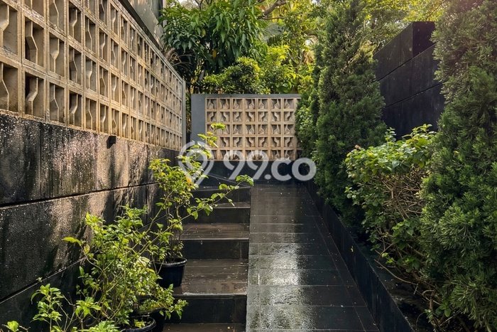 Dijual Rumah Mewah Elegan Dengan View Cantik di Cinere, Jakarta Selatan Dijual Rumah Mewah Elegan Dengan View Cantik di Cinere, Jakarta Selatan