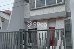 Rumah Luxury Modern Siap Huni di Darmo permai Surabaya Rumah Luxury Modern Siap Huni di Darmo permai Surabaya