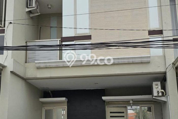 Hunian Nyaman Asri 5 KT Siap Huni di Kutisari Surabaya Hunian Nyaman Asri 5 KT Siap Huni di Kutisari Surabaya