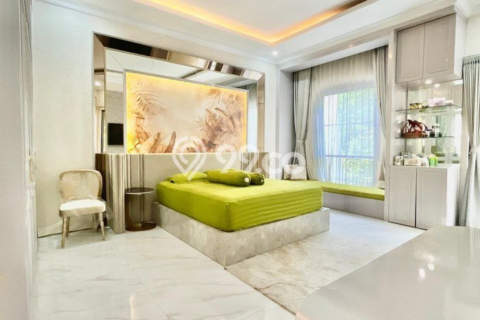 Rumah Siap Pakai area Citraland, Surabaya, Luas 302m2m² LB 450m2m² Rumah Siap Pakai area Citraland, Surabaya, Luas 302m2m² LB 450m2m²