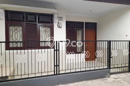 Rumah Modern 2 KT di Tanjung Barat Jakarta Selatan Rumah Modern 2 KT di Tanjung Barat Jakarta Selatan
