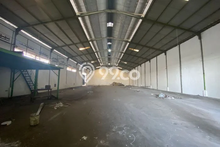 Gudang Disewa di Benowo, Surabaya, LT 1080m2 / LB 980m2 Gudang Disewa di Benowo, Surabaya, LT 1080m2 / LB 980m2