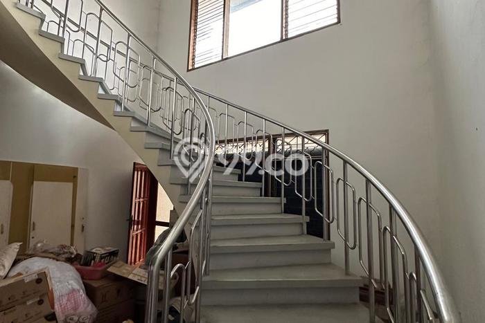 Komersial Usaha Dijual di Mulyorejo Surabaya LT 600m2 & LB 1000m2 Komersial Usaha Dijual di Mulyorejo Surabaya LT 600m2 & LB 1000m2