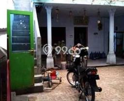 Rumah Eksklusif Siap Huni LT 400m2 di Panggungrejo, Pasuruan Rumah Eksklusif Siap Huni LT 400m2 di Panggungrejo, Pasuruan