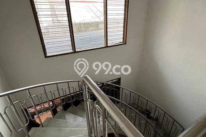 Komersial Usaha Dijual di Mulyorejo Surabaya LT 600m2 & LB 1000m2 Komersial Usaha Dijual di Mulyorejo Surabaya LT 600m2 & LB 1000m2